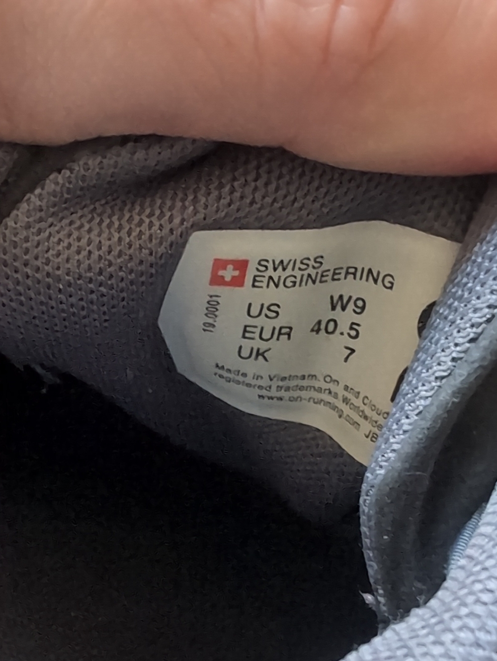 On Running Women’s Cloud Running Shoes US W9 - Picture 4 of 7